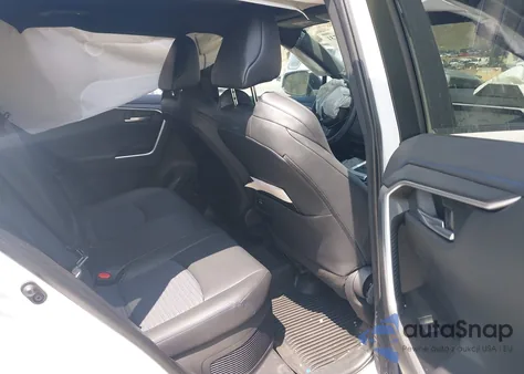 2023 Toyota Rav4 Hybrid Xse z USA, uszkodzony, nr VIN 4T3E6RFV0PU138218